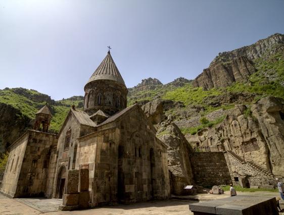 Intro-Armenia